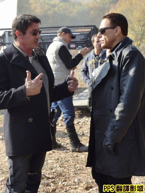 浴血任務2劇照│轟天猛將2劇照│敢死队2剧照The Expendables 2-4席維斯史特龍 Sylvester Stallone◎尚克勞范達美 Jean-Claude Van Damme新+ 浴血任務2劇照│轟天猛將2劇照│敢死队2剧照The Expendables 2-4席維斯史特龍 Sylvester Stallone◎尚克勞范達美 Jean-Claude Van Damme新+