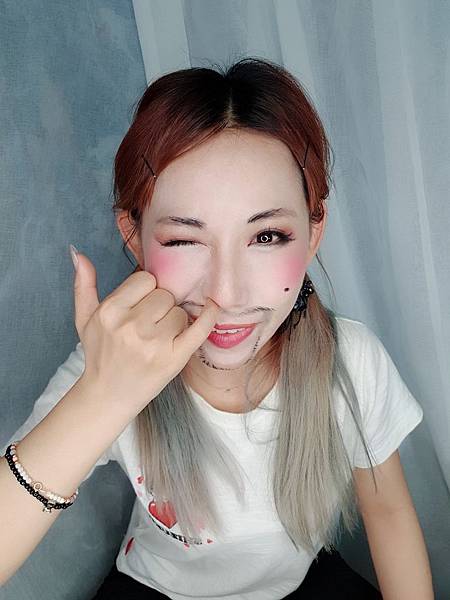 彩虹驚豔全效卸妝精華_180517_0004.jpg 彩虹驚豔全效卸妝精華_180517_0004.jpg