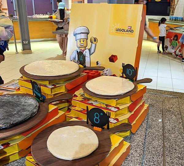 [食記] 馬來西亞新山樂高樂園內披薩餐廳【Pizza Man