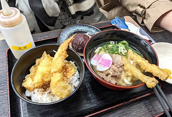 [食記] 資先生烏龍麵 北九州平價在地B級美食. 資さんうど