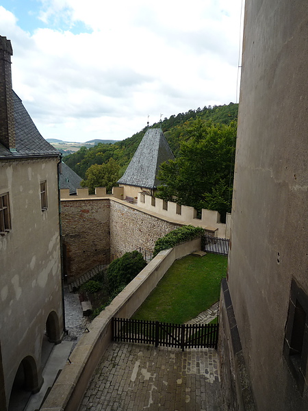 walking in the Karlštejn castle