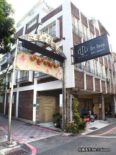 01.jpg 01.jpg
