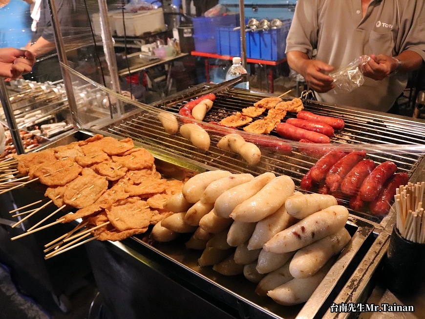 台南,夜市限定,阿林大腸包香腸,台南美食