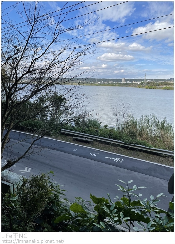 IMG_6825.JPG IMG_6825.JPG