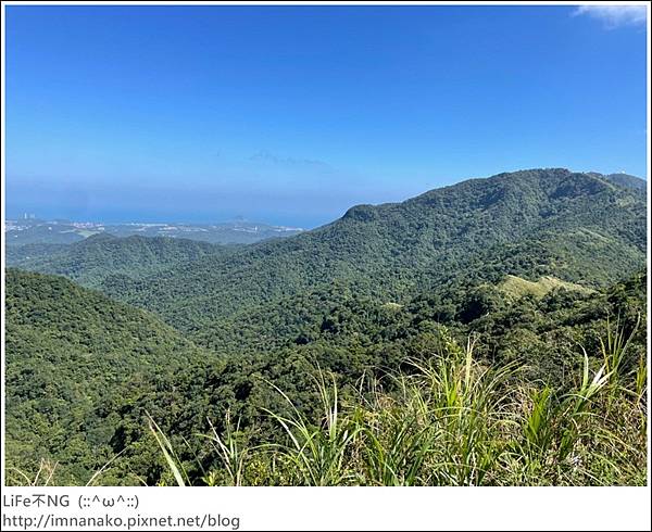 54_221003_34.jpg 54_221003_34.jpg