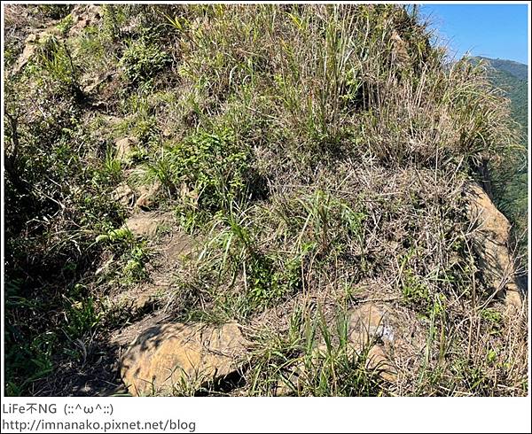 54_221003_35.jpg 54_221003_35.jpg