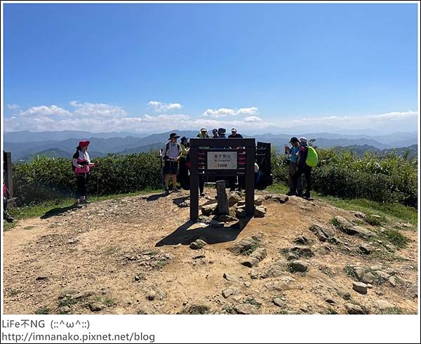 54_221003_61.jpg 54_221003_61.jpg