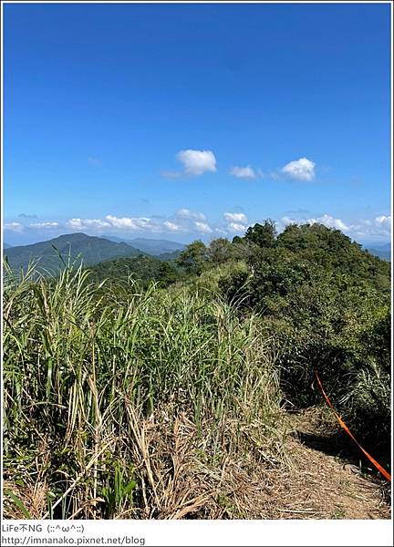 54_221003_72.jpg 54_221003_72.jpg