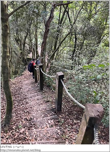 54_221003_92.jpg 54_221003_92.jpg