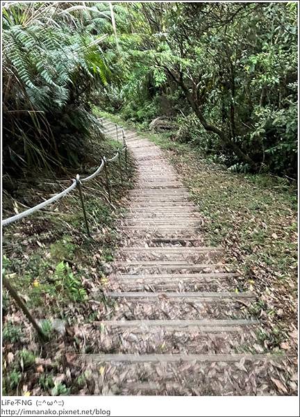 54_221003_98.jpg 54_221003_98.jpg