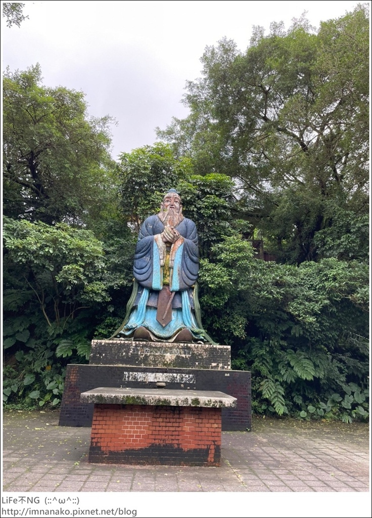 Hiking_221024_159.jpg Hiking_221024_159.jpg