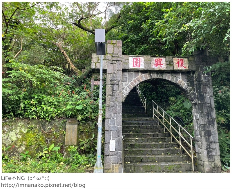 Hiking_221024_194.jpg Hiking_221024_194.jpg