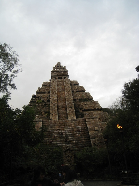 印地安瓊斯 冒險旅程:水晶骷髏頭魔宮