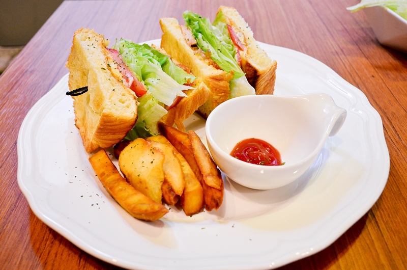 DSC_7443.jpg DSC_7443.jpg