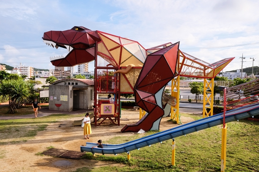 東濱恐龍公園1.jpg 東濱恐龍公園1.jpg