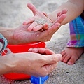  小寶在鹽神公園玩沙