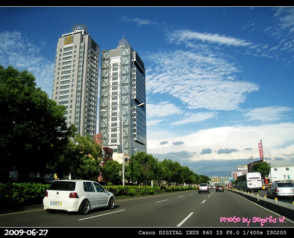 2009. 06.27 台中市區˙街道景色 (28).jpg