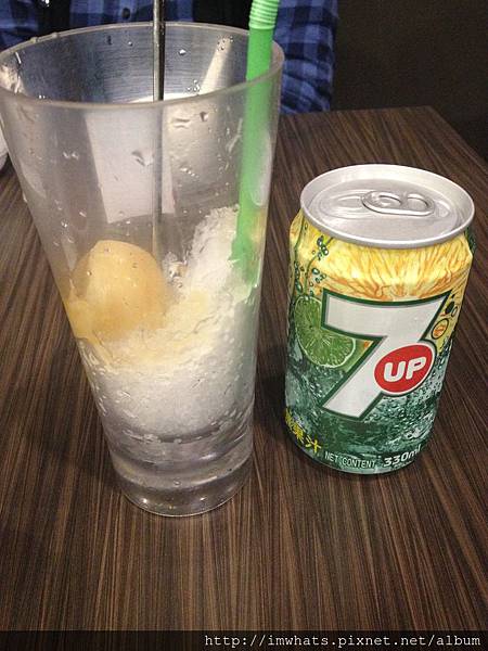 哄供茶餐廳鹹檸七.JPG 哄供茶餐廳鹹檸七.JPG