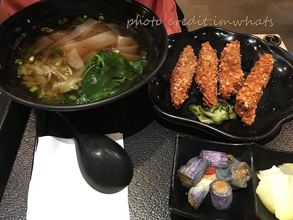 萬年排骨嫩汁一口魚條特餐.JPG 萬年排骨嫩汁一口魚條特餐.JPG