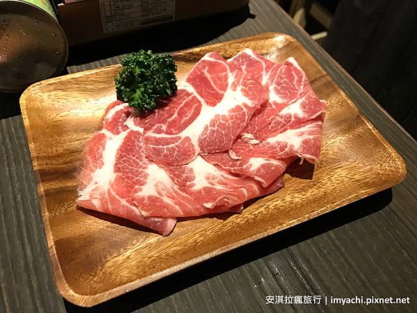 TEMP04.jpg TEMP04.jpg