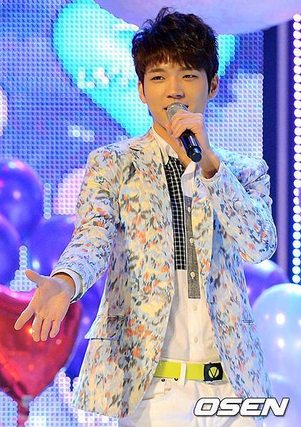 130403 Show Champion新聞圖 (100)