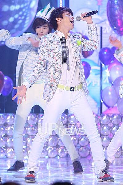 130403 Show Champion新聞圖 (142)