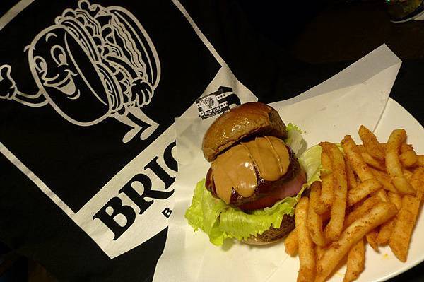 BRICK'S BURGER