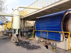 plastic-to-oil-machine.jpg