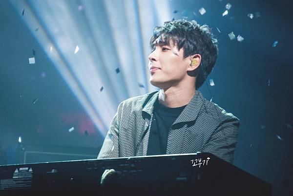 DB0AMOIVoAAzsJw.jpg DB0AMOIVoAAzsJw.jpg