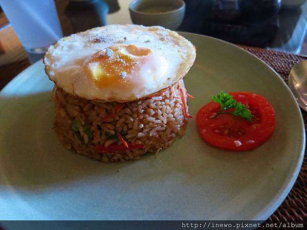 第二天換吃炒飯 但是麵比較優