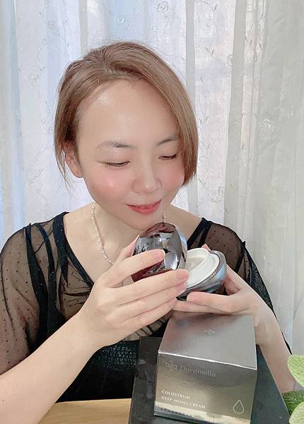 【臉部保養】拒絕老化,秋冬必備讓我霜備感受的 - Dorem 試用