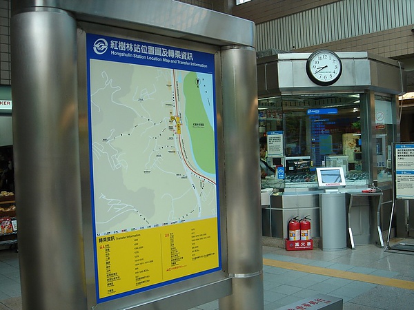 台北捷運紅樹林站