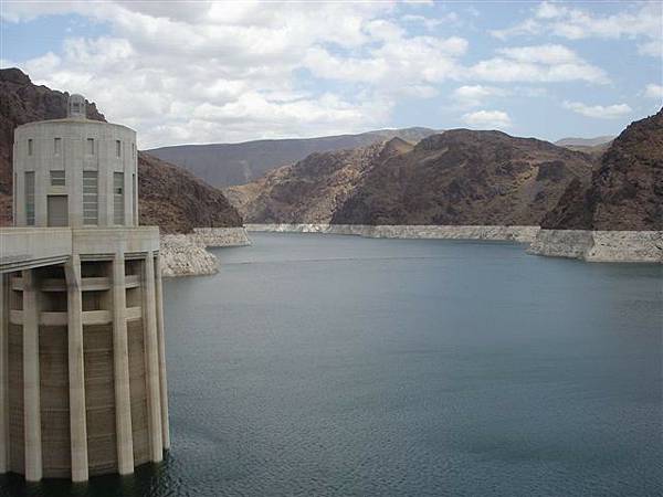 10.Hoover Dam