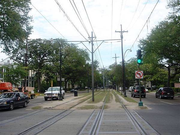 27.Street Car