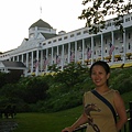 14.Ingrid in Grand Hotel