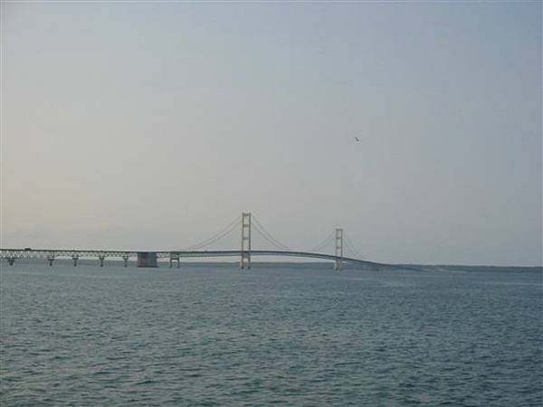 18.Mackinac Bridge