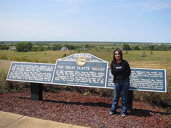 10.Ingrid in Visitor center─Ne