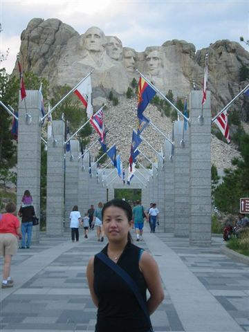 44.Ingrid in Mt. Rushmore