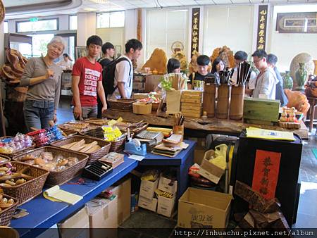 台灣藝術博物館參觀 (13).JPG