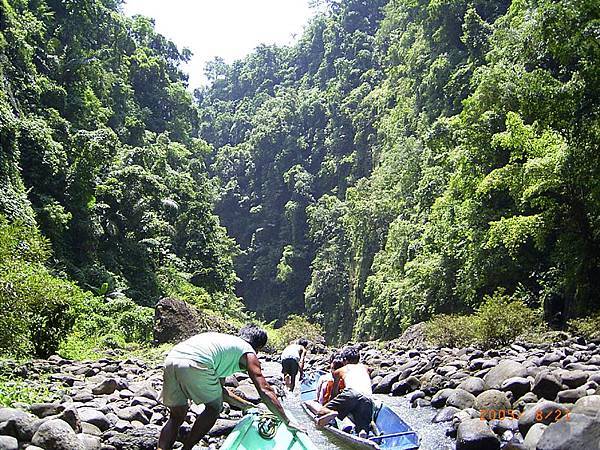 2005.8.21菲律賓-百勝灘-獨木舟、沖瀑布