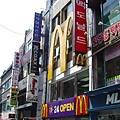 韓國的麥當勞也是24小時耶