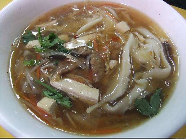 第一家刀削麵~酸辣麵