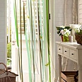 simple-and-quick-diy-ribbon-curtain-1