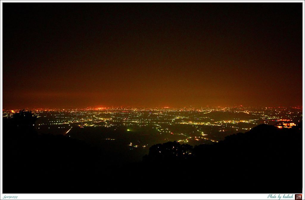 S1030235絢麗的高屏夜景【北大武山】