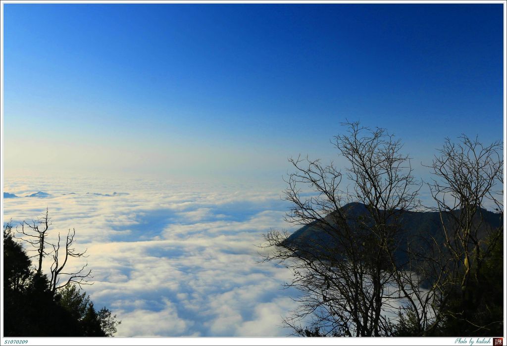 S1070209氣勢雄渾的雲海【郡大山】