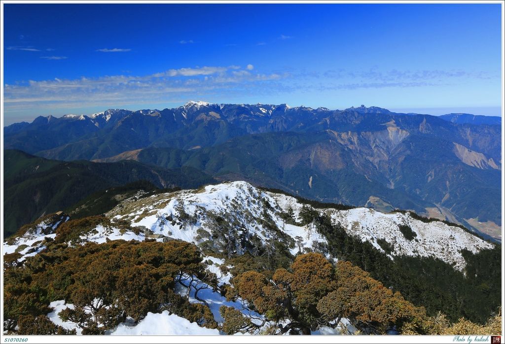 S1070260山巔遠眺聖稜線【南湖北山】