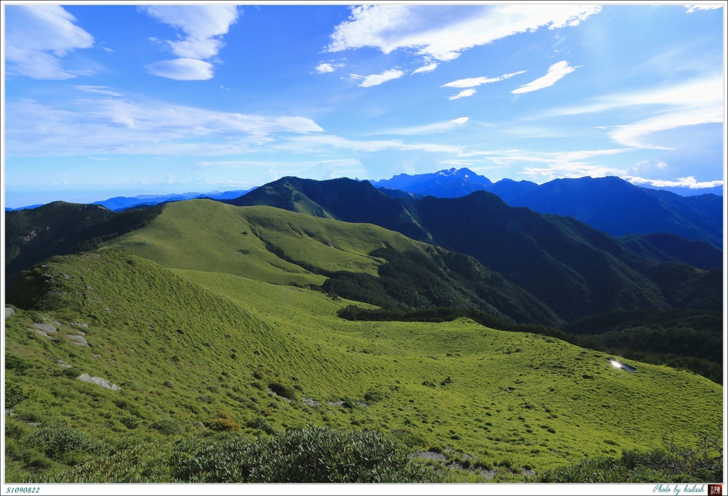 S1090822大雪山北峰草原【大雪山】.jpg