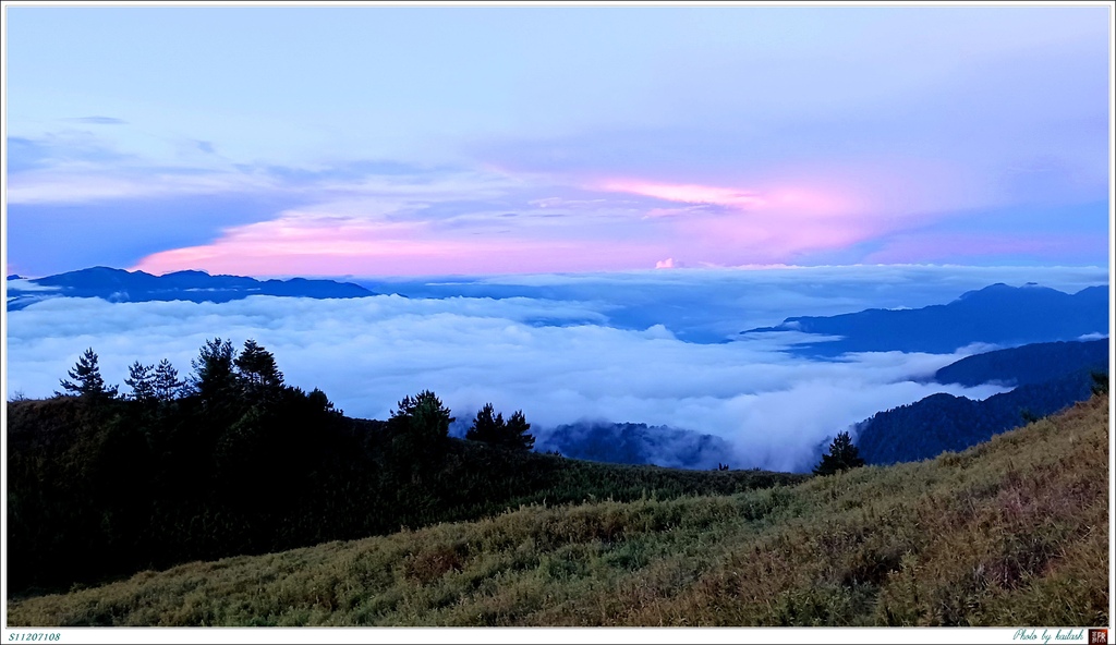 S11207108瓢簞山屋的雲海【志佳陽山】.jpg