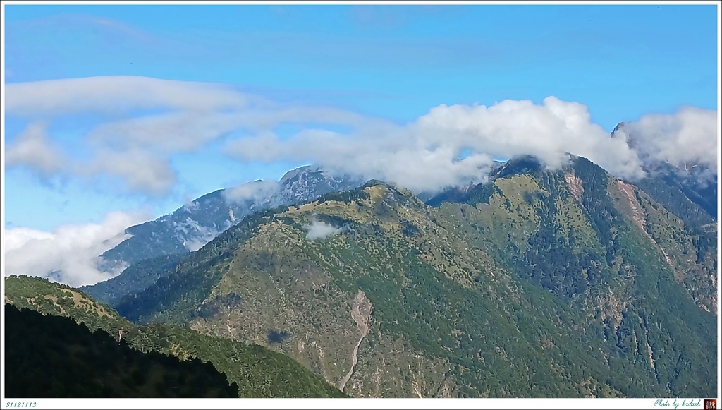 S1121113雲舞的玉山群峰【鹿林山】.jpg