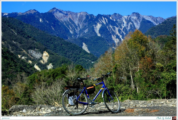 S990120連綿天際的群峰【摩天】.jpg